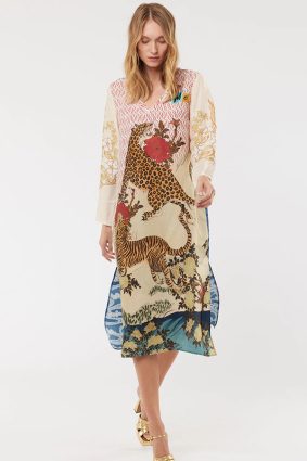 Me369 Violet V-Neck T-Dress Oriental