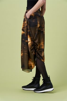 HIGH Literally Skirt Black Gold