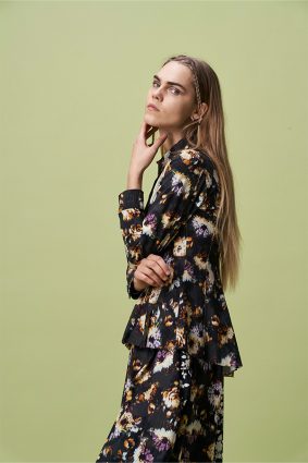 HIGH Mention Pleated Shirt Black Floral
