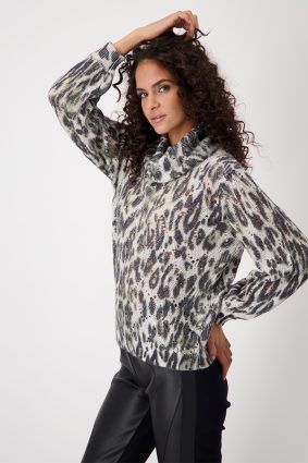 Monari All-Over Leopard Print Sweater Frz Grn