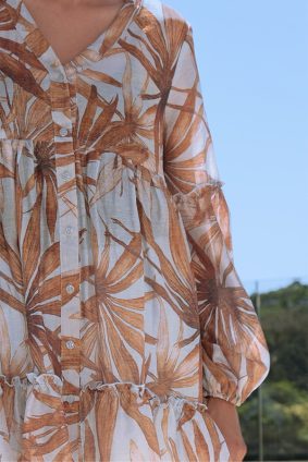 Curate Take Cover Top Sky Blue Palm