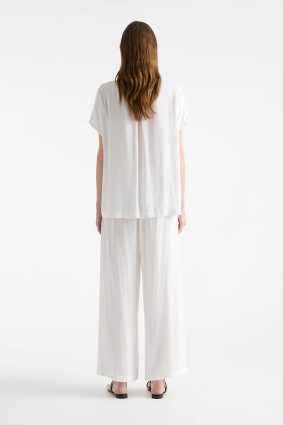 Mela Purdie Diamond T Cream