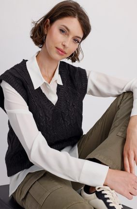 Monari V Neck Knitwear Schwarz
