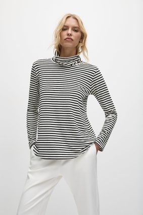 Mela Purdie Turtle Neck Top BlackVanilla