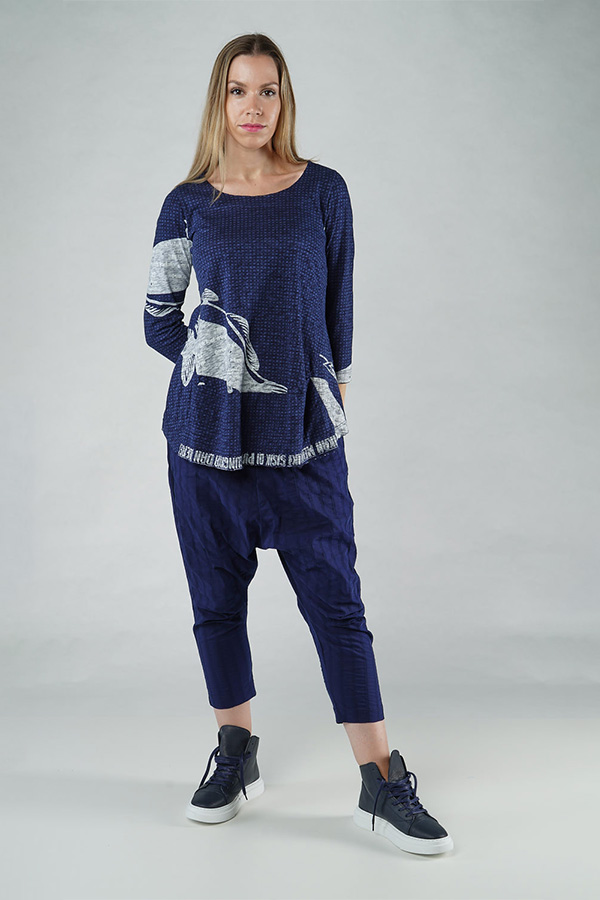 Black Label Top Navy Print