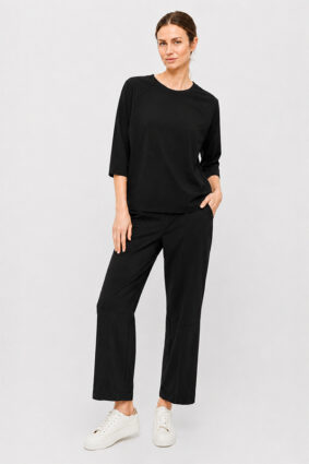 Raffaello Rossi Grazia black top with round neck and three-quarter raglan sleeves