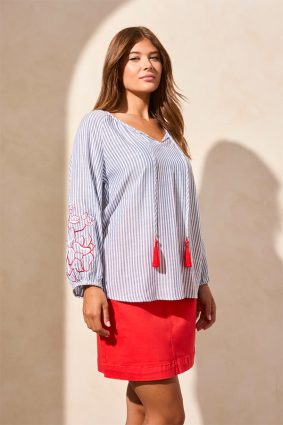 Tribal Raglan SLV Blouse W Embroidery Sailboat
