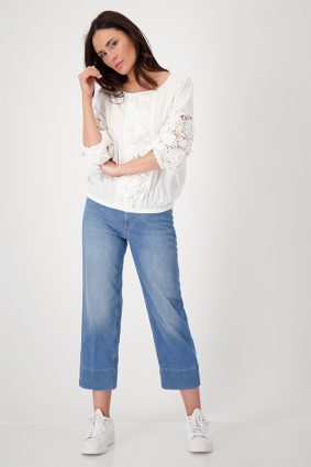 Monari Round Neck Blouse 3D Flowers Cream