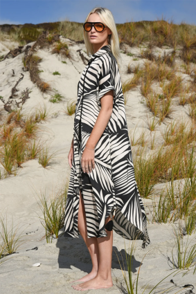 Cooper On The Button Dress Black Palms