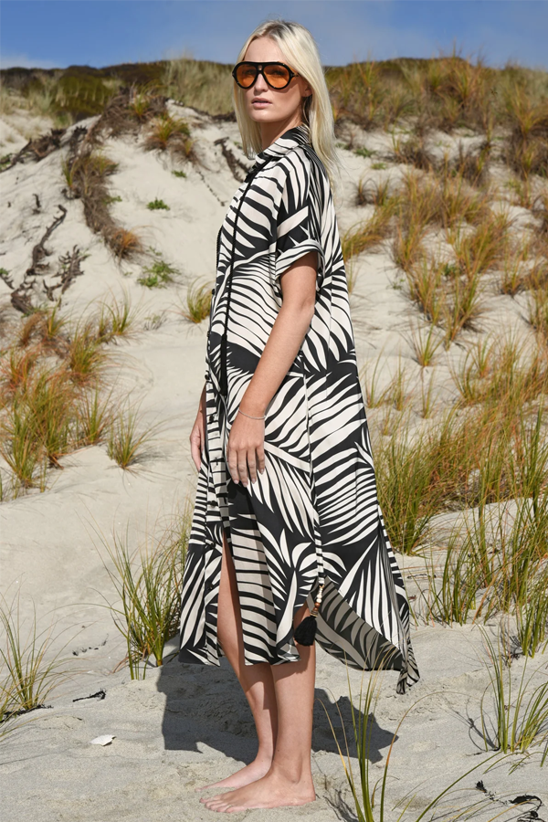 Cooper On The Button Dress Black Palms