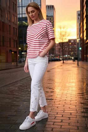 Monari Round Neck T-Shirt Stripes Red