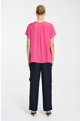 Mela Purdie Transit T Hot Pink