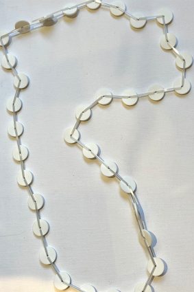 Rosalba Galati Carter Glass Tondo Long necklace White Milk