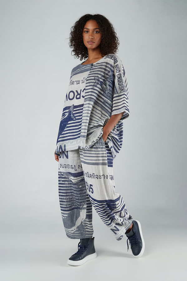 Black Label T-Shirt Navy Print