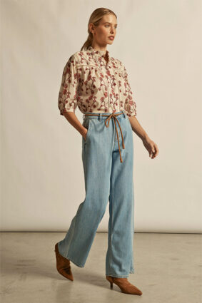 Zoe Kratzmann Daydream Top Cream Berry Nouveau