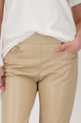 Monari Pants Imittn Leather Slip On Cinnamon