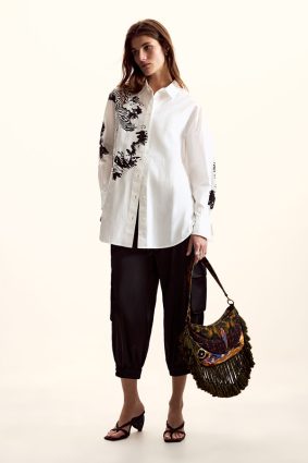 Desigual Shirt Orchid Blanco front view showing crisp white finish and striking monochrome orchid artwork