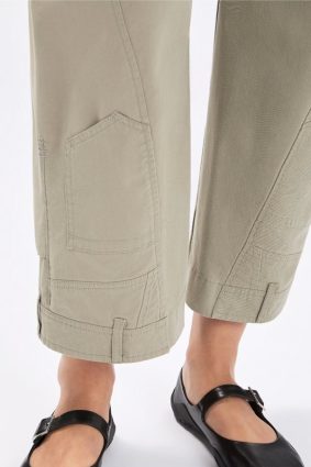 High Lola Pants in cotton-lyocell blend fabric showcasing a turned-down waistband with belt loops.