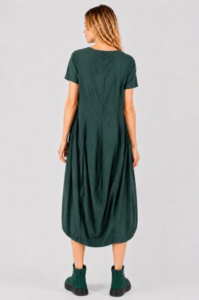 Black Label Dress SS Tree featuring contemporary scoop neckline and comfortable everyday fit
