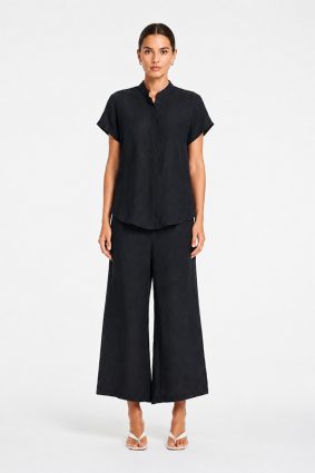 Mela Purdie Lino Pant Shot Navy front view showing wide-leg silhouette and cropped length