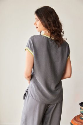 Peruzzi Stripe Trim Top Elephant showing relaxed fit and cap sleeves