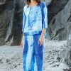 Kokomarina Azura Blouse with round neckline and blue and white abstract print
