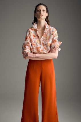 Mela Purdie Atrium Top in Herbarium floral print paired with papaya pants