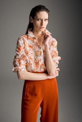 Mela Purdie Atrium Top in Herbarium floral print paired with papaya pants