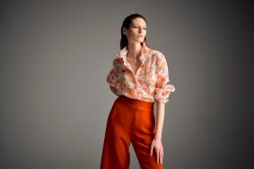 Mela Purdie Atrium Top in Herbarium floral print paired with papaya pants