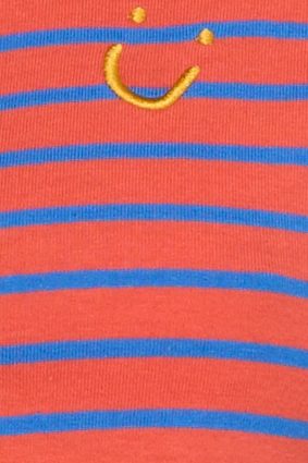 Boom Shankar Bellissimo Tee Roma in red and blue stripes with a mandarin collar