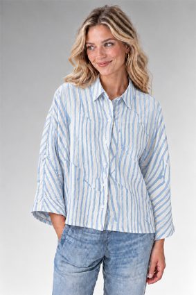 Elemente Clemente Blouse Tege Glacier in lightweight ice-blue linen