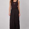 Monari crinkled maxi skirt in rich coffee brown featuring a comfortable elasticated waistband and flowing silhouette