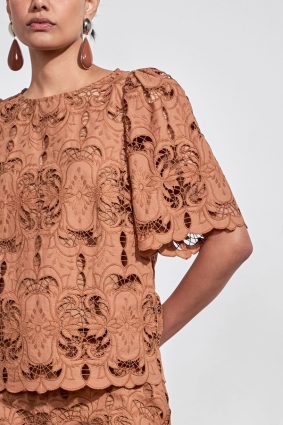 Zoe Kratzmann Resolve Top Truffle